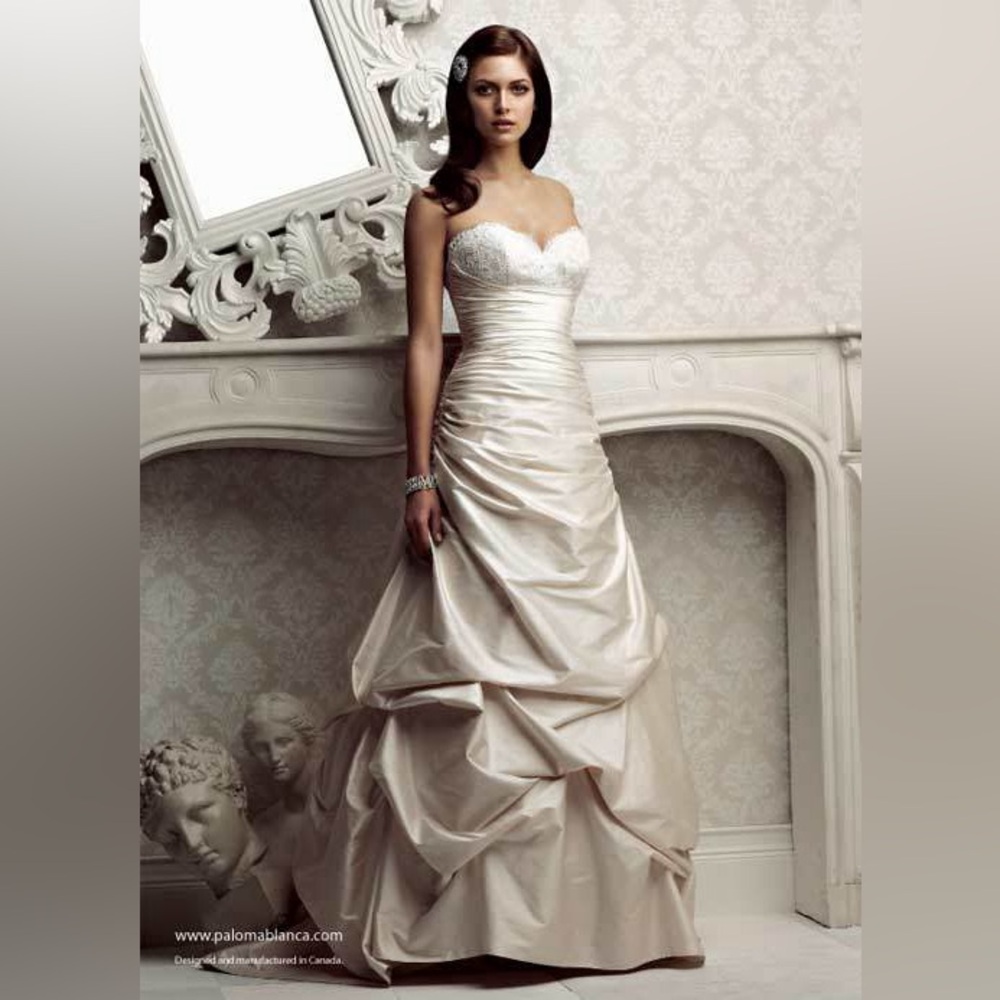 Paloma Blanca Strapless Wedding Gown in Shell